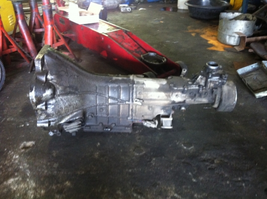 ขายเกียร์ ธรรมดา 4G64 triton 2.4 (เบนซิน)