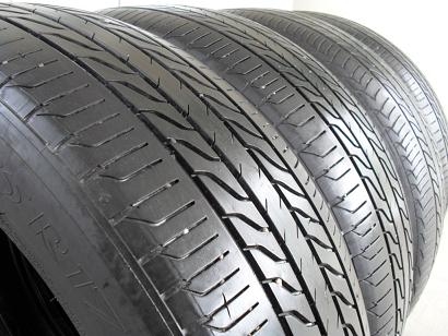 ขายยาง MICHELIN PRIMACY LC ปี2212(1ชุด) 215-55-17 ราคา 4,800
