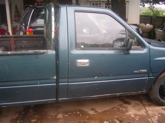 ขาย อีชุชุ TFR เครื่อง89 ฝาทอง2500 เครื่องแน่น ไม่มีไอ ไม่มีเยิ้ม ขาย อีชุชุ TFR เครื่อง89 ฝาทอง2500 เครื่องแน่น ไม่มีไอ ไม่มีเยิ้ม