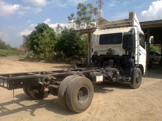 HINO MEGA FC4JEPA 150 แรงม้า ยาว 4.30 เมตร ปี47 หัวคัสซี
