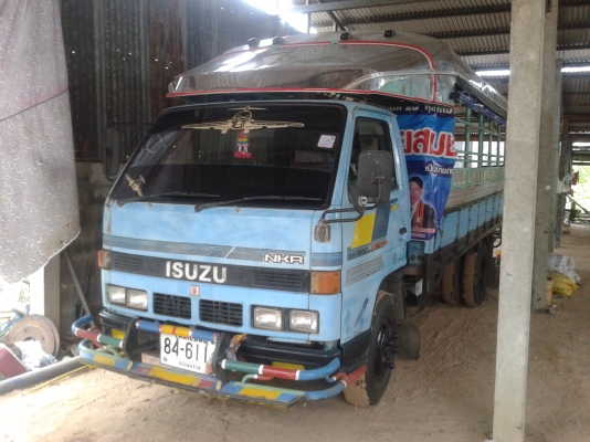 ขายรถโดยสาร NKR110แรง ยาว4.30เมตร ขายรถโดยสาร NKR110แรง ยาว4.30เมตร