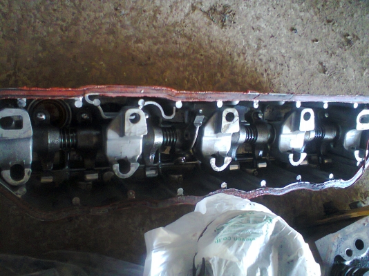 เครื่อง 4D84 อะไหล่ชิ้นส่วนเครื่องยนต์ PC45,40 ต้องการชิ้นไหนโทรมาได้เลย