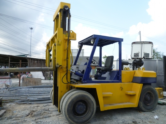 รถยกโคมัสซุ10ตัน