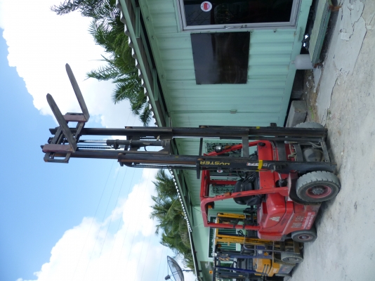 รถยก2.5ตันติดแก๊สlpg