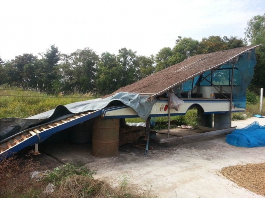 รถ 6 ล้อ ไดน่า300 เครื่อง115