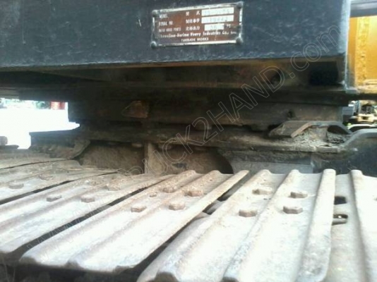 รถแบคโฮ ยี่ห้อ KOMATSU PC20-5 รถแบคโฮ ยี่ห้อ KOMATSU PC20-5