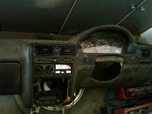 ขาย ประตูหน้า  honda ACcord 90-92  +  คอนโชล หน้า