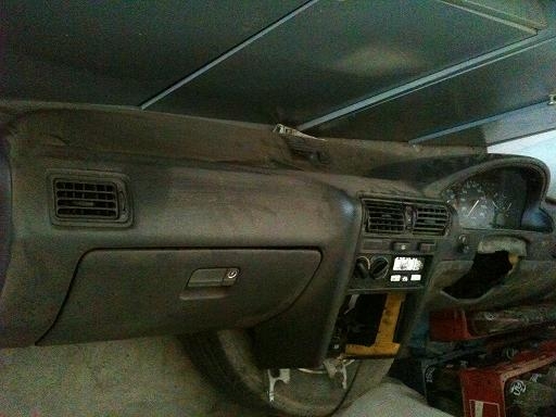 ขาย ประตูหน้า  honda ACcord 90-92  +  คอนโชล หน้า