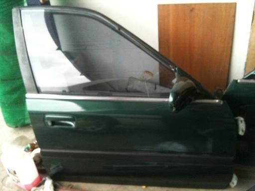 ขาย ประตูหน้า  honda ACcord 90-92  +  คอนโชล หน้า