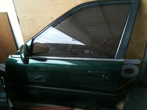 ขาย ประตูหน้า  honda ACcord 90-92  +  คอนโชล หน้า