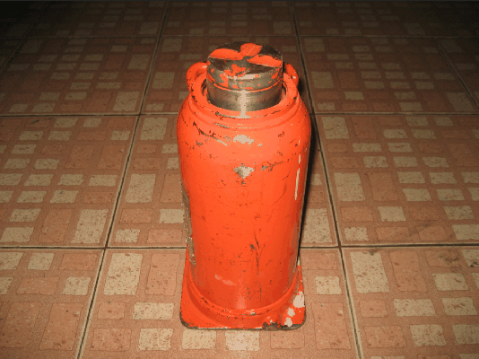 ขายแม่แรง isuzu 30ton made in japan.