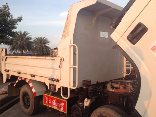 รถอีซูซุ 4 ล้อดั้ม NLR 130 แรงม้า ปี 54 ( รถวิ่ง 34,xxx กม. ) สนใจติดต่อ 081 - 6079515 รถอีซูซุ 4 ล้อดั้ม NLR 130 แรงม้า ปี 54 ( รถวิ่ง 34,xxx กม. ) สนใจติดต่อ 081 - 6079515