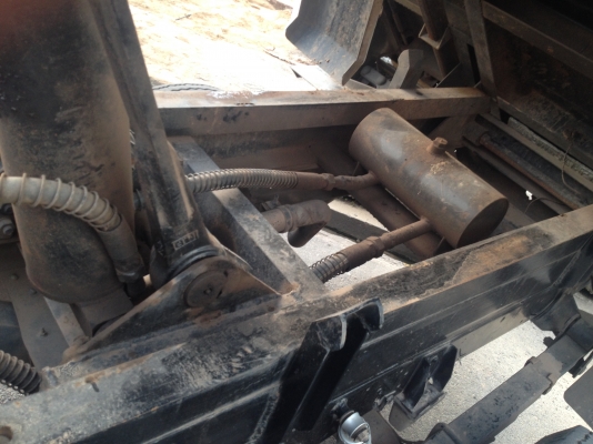 รถอีซูซุ 4 ล้อดั้ม NLR 130 แรงม้า ปี 54 ( รถวิ่ง 34,xxx กม. ) สนใจติดต่อ 081 - 6079515 รถอีซูซุ 4 ล้อดั้ม NLR 130 แรงม้า ปี 54 ( รถวิ่ง 34,xxx กม. ) สนใจติดต่อ 081 - 6079515