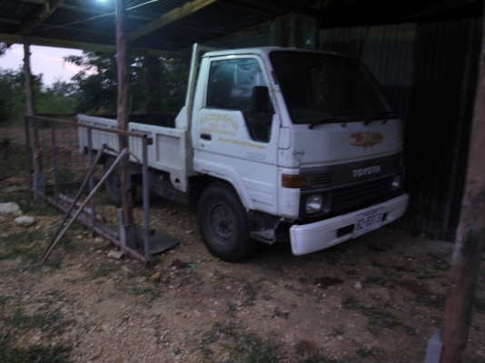 ขายรถบรรทุกTOYOTA 4ล้อ ครับ