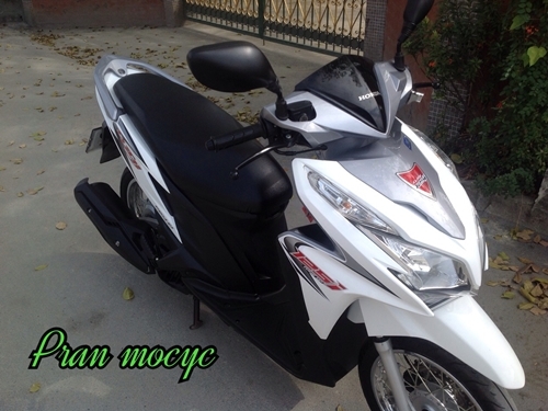 ขายHonda click สีขาวเทา ปี2556