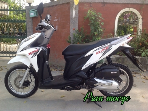 ขายHonda click สีขาวเทา ปี2556