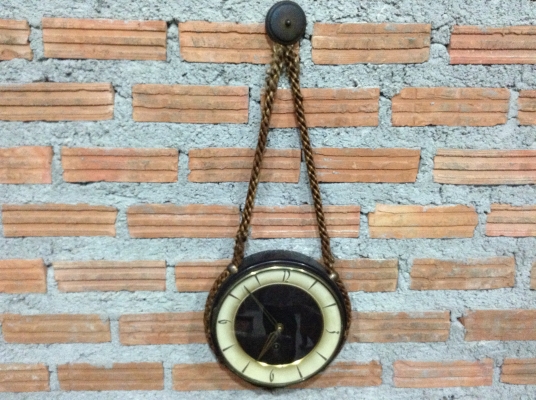 ขายนาฬิกาเยอรมันโบราณ แบบแขวน ไขลาน