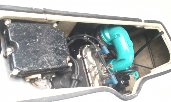 ต้องการขายเจ็สกี คาวาซากิ SC650 มีเกียร์ถอยหลัง พร้อมใช้ทดลองขับได้ ราคา 75000บาท ต้องการขายเจ็สกี คาวาซากิ SC650 มีเกียร์ถอยหลัง พร้อมใช้ทดลองขับได้ ราคา 75000บาท