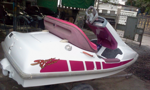 ต้องการขายเจ็สกี คาวาซากิ SC650 มีเกียร์ถอยหลัง พร้อมใช้ทดลองขับได้ ราคา 75000บาท ต้องการขายเจ็สกี คาวาซากิ SC650 มีเกียร์ถอยหลัง พร้อมใช้ทดลองขับได้ ราคา 75000บาท