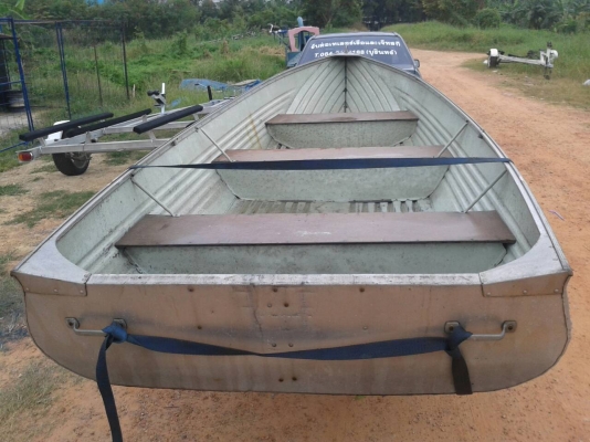 ขายเรือมิเนียม13ฟุตครึ่ง