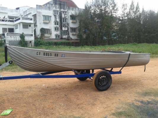 ขายเรือมิเนียม13ฟุตครึ่ง