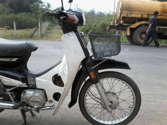 ขายดรีมตูดเป็ดหรือโฉมคุรุสภา ทะเบียนพร้อมโอนภาษีขาดปี 52 เครื่องดีมากอะไหร่เดิมแท้ครบสียังสด ขาย 12500 บาท ขายดรีมตูดเป็ดหรือโฉมคุรุสภา ทะเบียนพร้อมโอนภาษีขาดปี 52 เครื่องดีมากอะไหร่เดิมแท้ครบสียังสด ขาย 12500 บาท