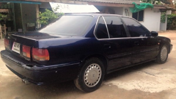 ***ขายแล้วครับขอบคุณ Truck2hand ขายรถเก๋ง ราคาเบาๆ HONDA ACCORD โฉม "ตาเพชร" ปี36/93 เกียร์ Auto ติดแก๊สlpg หัวฉีดลงเล่ม เครื่องดีแน่น ความร้อนปกติ ช่วงล่างดีไม่ส่าย พ.พาวเวอร์ กระจกไฟฟ้า ยางดี4เส้น สีสันดี เก็บงานนิดๆหน่อยๆ พร้อมใช้งาน เอกสารคร