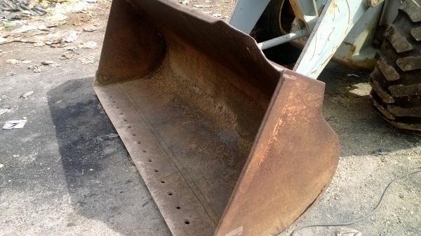 รถตักWS500A มีขุดหลัง บุ็งกี้หน้า1คิว เช็คนอกซื้อมาใช้น้อยมาก รถพร้อมใช้ สภาพแจ๋ว...มีเล่มทะเบียน.