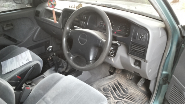 ***ขายแล้วครับขอบคุณ Truck2hand ดราก้อน 2.8 slx ปี43/00 เครื่องเดิมเกียร์เดิม แน่นดี ช่วงล่างคัสซีสวยเดิมไม่ปะไม่ดาม กระบะดี สีสันสวยรถเคลียร์สีมา ภายในสวยคอนโซลครบ พ.พาวเวอร์ แอร์เย็น กระจกไฟฟ้า ล้อแม็ก ยางสวย4เส้น พร้อมใช้ พร้อมลุยงาน ทะเบียนเต็ม เอกสาร