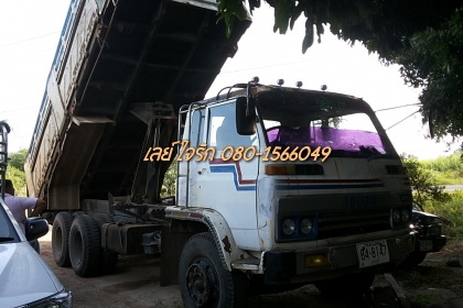 **500,000 บ.ต่อรอง**ขาย10ล้อเพลาเดียวดั้ม Isuzu Jcm 6bf1 185hp เครื่องแน่น แรงดี ช่วงล่างดีคัสซีดี มีบวมข้างใหนบ้างตามอายุ กระบะดั๊มเหล็ก แบบสามมิตรลอนเฉียง กระบะสภาพดี ข้างดี พื้นดีสวยไม่ผุ สีสันพอใช้ หัวบางเดิม สีมีลอก ภายในดีคอนโซลโอเค ดั๊มยิงหน้า ดั๊ม