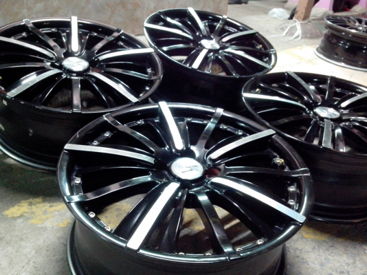 ขายแม็ก17.74รู100 et42 มือสอง สวยเดิมๆ ไม่มีริ้วรอย