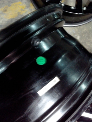 ขายแม็ก17.74รู100 et42 มือสอง สวยเดิมๆ ไม่มีริ้วรอย ขายแม็ก17.74รู100 et42 มือสอง สวยเดิมๆ ไม่มีริ้วรอย