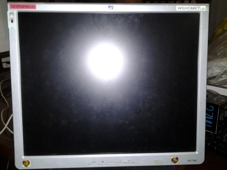 ขายจอคอม 17 ถูกๆ ครับ