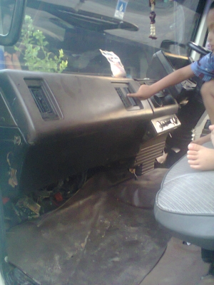 ขาย6ล้อFSRรถห้างแท้เครื่อง6Bd 165แรงกระบะคาร์โก้สแตนเลสทั้งลูกยาว5.20เมตรสภาพดีพร้อมใช้