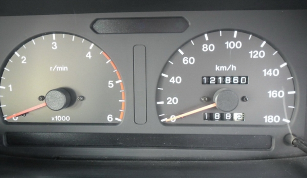 ISUZU ดราก้อนอาย ปี 43 รุ่น SLX 2500 TURBO ISUZU ดราก้อนอาย ปี 43 รุ่น SLX 2500 TURBO