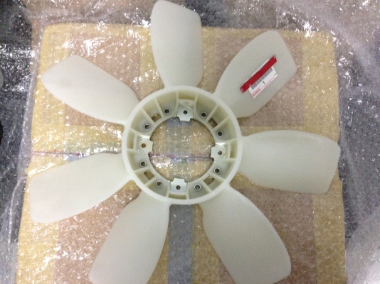 ใบพัดลมเครื่อง Landcruiser VX100-Lexus cygnus Lx470