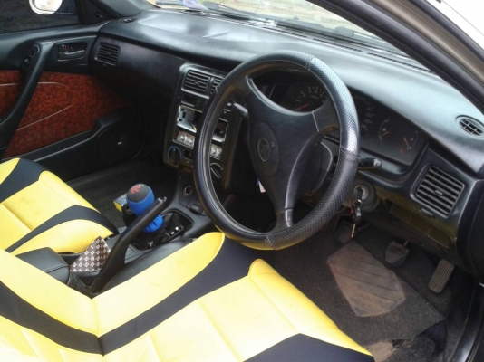 ขายรถเก๋งโคโรน่าปี36 เครื่องดีภายในสวย พ.เพาเวอร์ กระจกไฟฟ้า แอร์เย็น