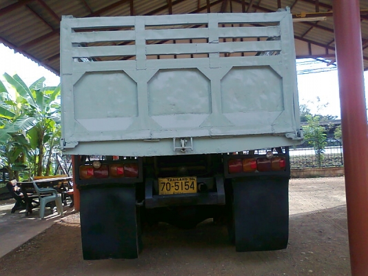 HINO 3H รถปี 40 รถสวย พร้อมใช้งาน มีทะเบียนครบ.ขายราคา 1.25 ล้านบาท.