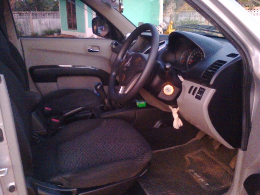 MITSUBISHI TRITON 2.5PLUS 4ประตู ปี53 วิ่งน้อย แสนก่าโล ภาษี57 เล่มพร้อมโอน