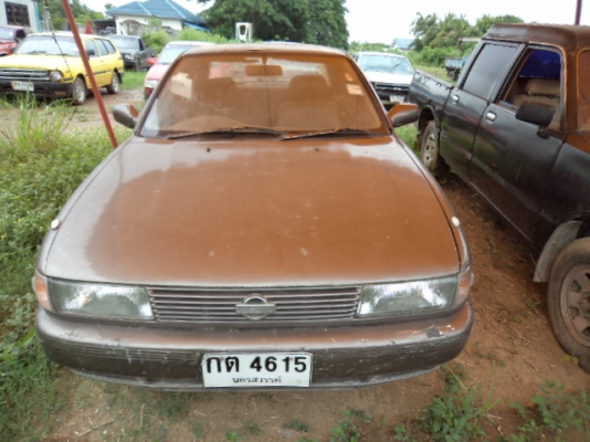 ขายเก๋ง NISSAN 1.6 ขายตามสภาพ 086-4457033 ไม่ลดแล้วครับ