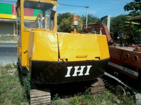 รถแบคโฮ ยี่ห้อ IHI