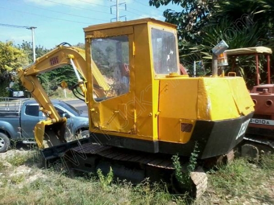 รถแบคโฮ ยี่ห้อ IHI