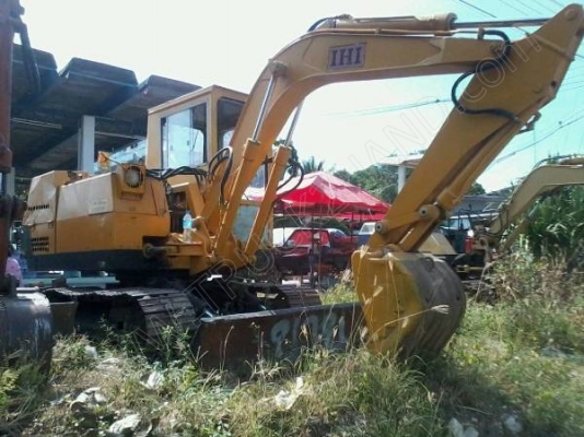 รถแบคโฮ ยี่ห้อ IHI