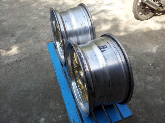 ขายล้อแท้ BLITZ 01 1 คู่ ขอบ 17 5.114 กว้าง 9"