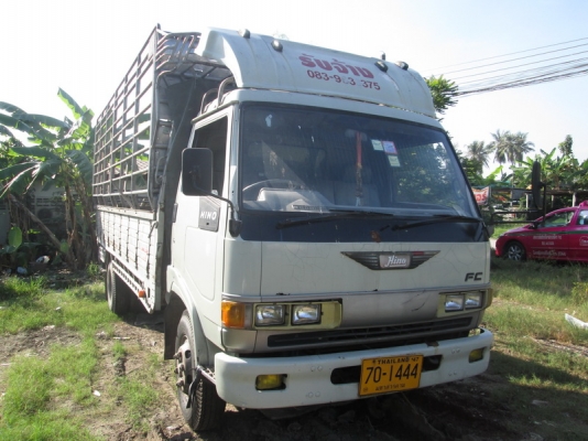 ขาย Hino FC2W 120แรง รถห้าง ยาว5.50ม. ปี2000.