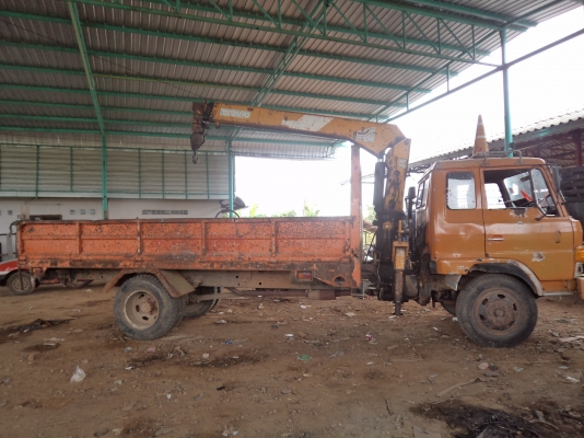 ขาย125000บาทเครน3ตันทานาโดทองวี สภาพดีพร้อมใช้งาน