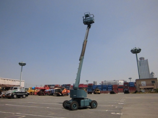 รถกระเช้าล้อยาง Boom Lift ยี่ห้อ AICHI รุ่น SP120 ยืดสูง 12 เมตร