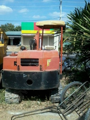 รถแบคโฮ ยี่ห้อ IHI