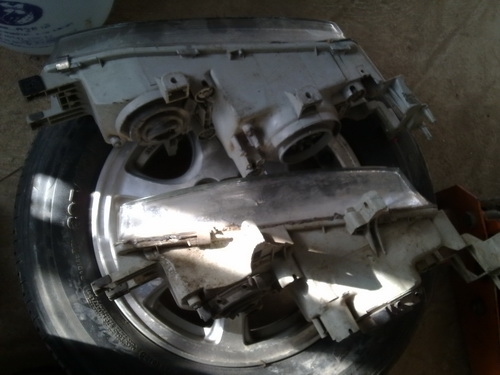 ขายไฟหน้าAccordตาเพชร โคมใสๆๆ ขายไฟหน้าAccordตาเพชร โคมใสๆๆ