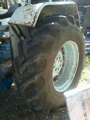 รถไถ ยี่ห้อ FORD รถไถ ยี่ห้อ FORD